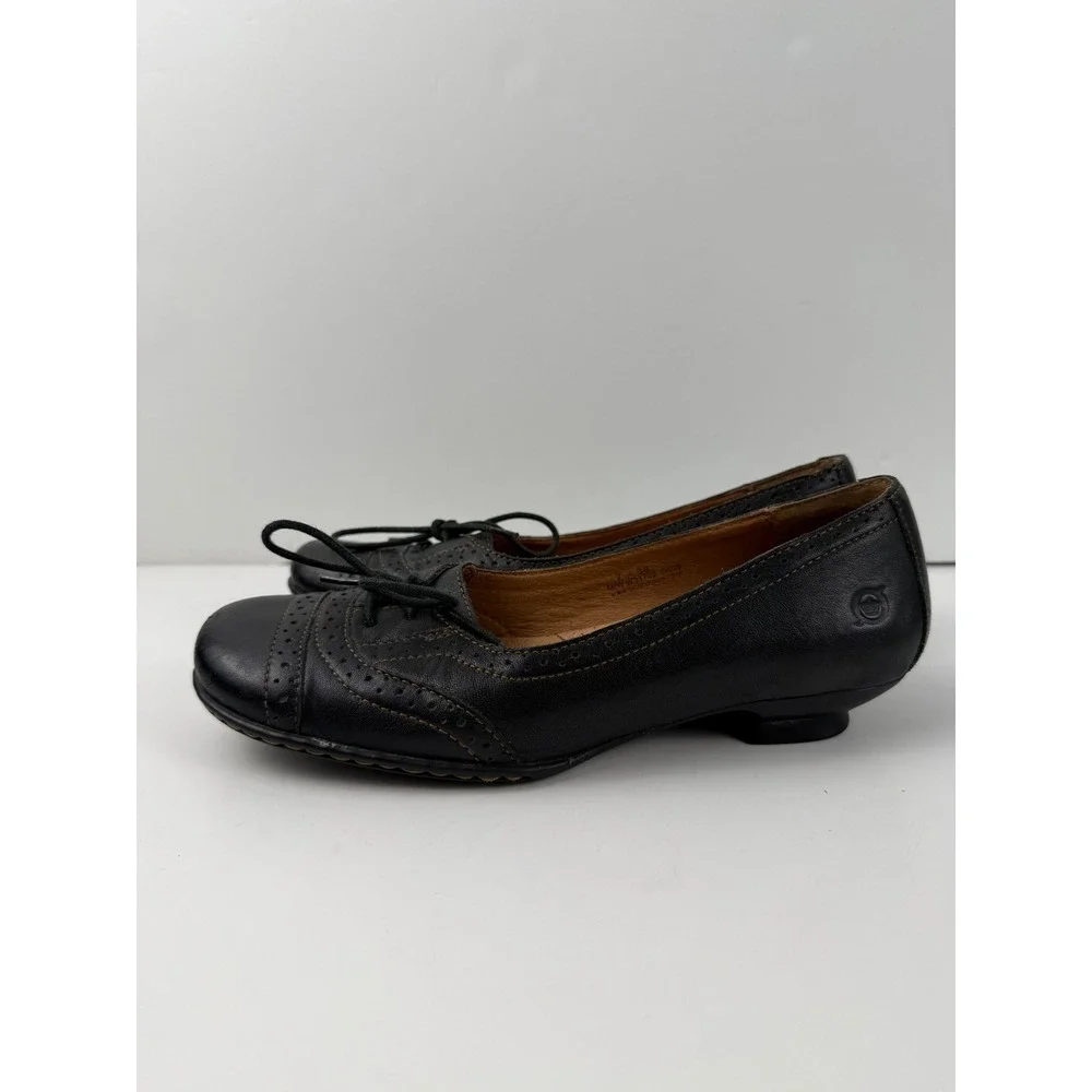 Born Womens Black Leather Wingtip Brogue Low Kitten Heel Pumps W31702 Size 7.5